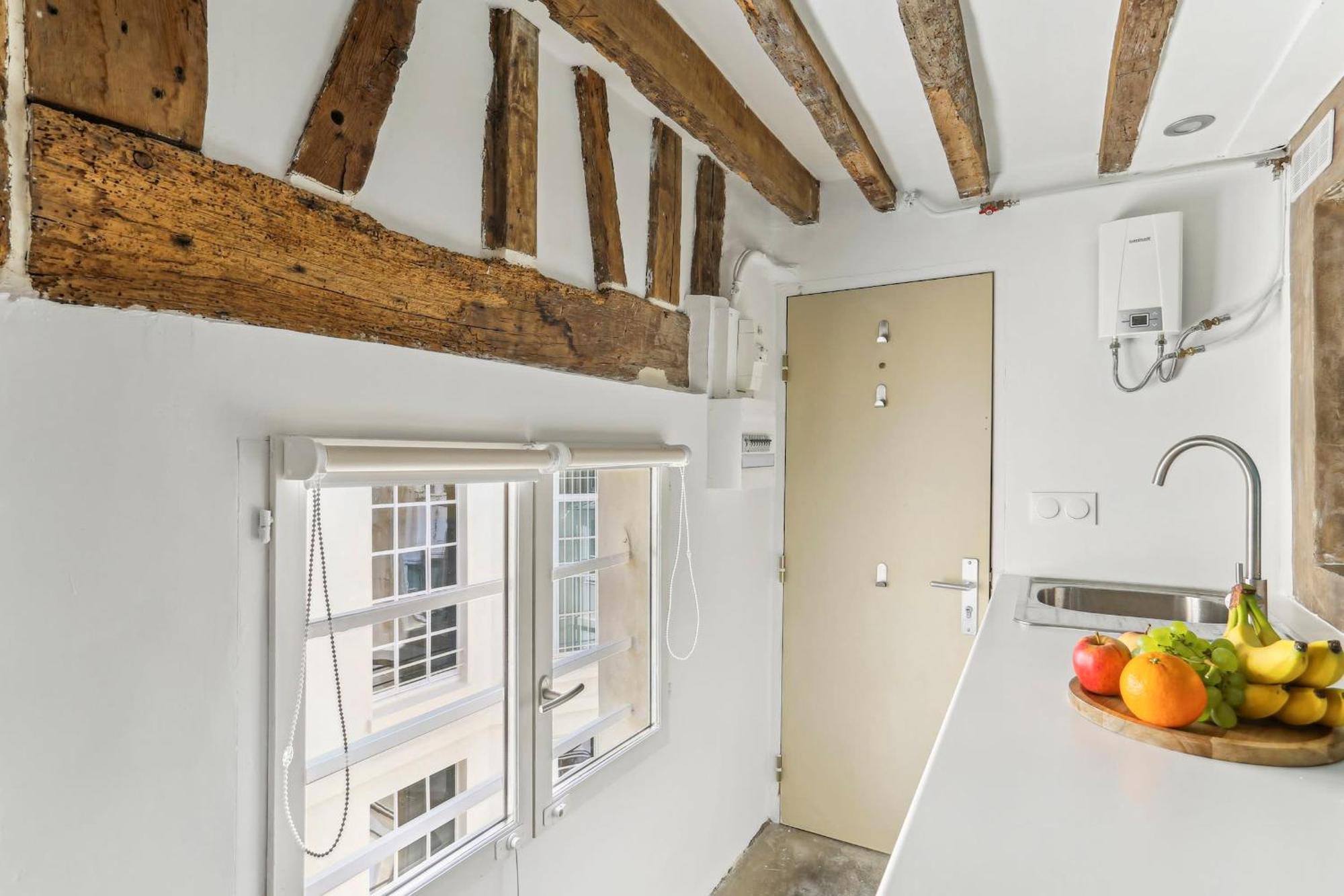 & Louvre - 1br - Cityapartmentstay Parijs